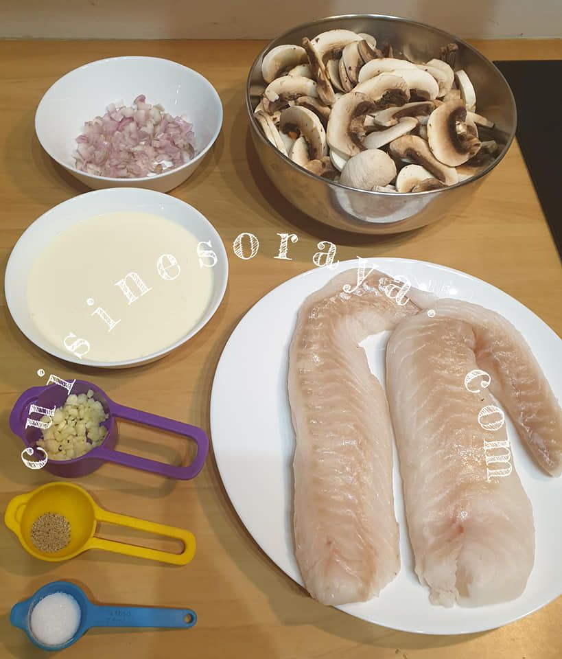 Dos de cabillaud aux champignons au four