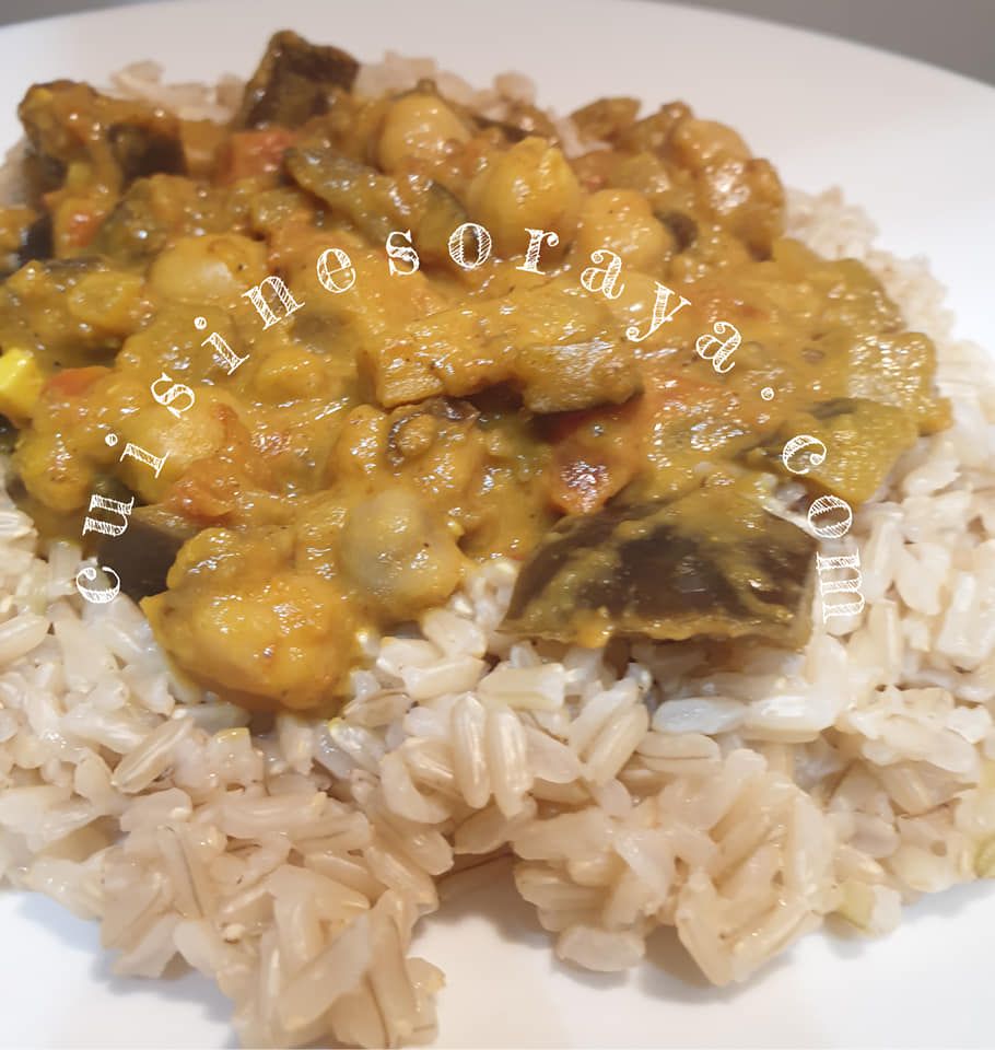 Curry d'aubergine et pois chiche