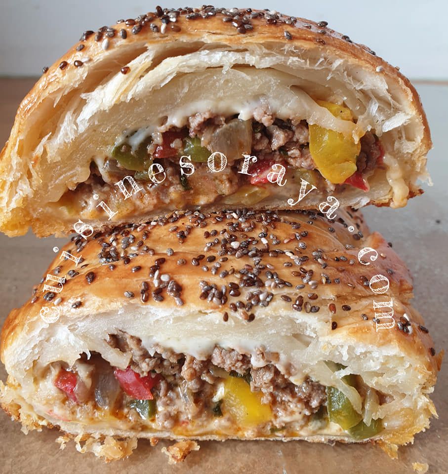 Tresse feuilleté à la viande, poivron et cheddar