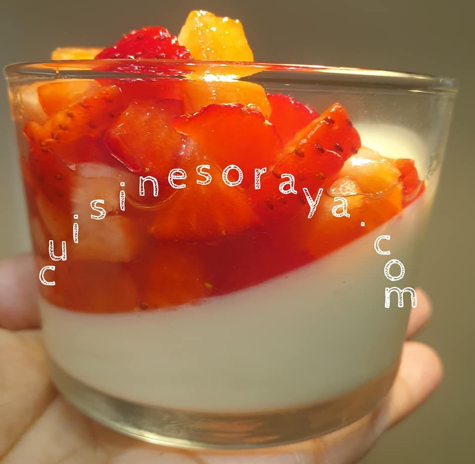 Panna cotta aux fruits