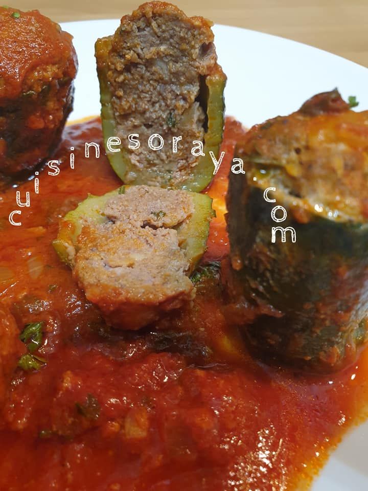 Tajine de courgettes farcies en sauce