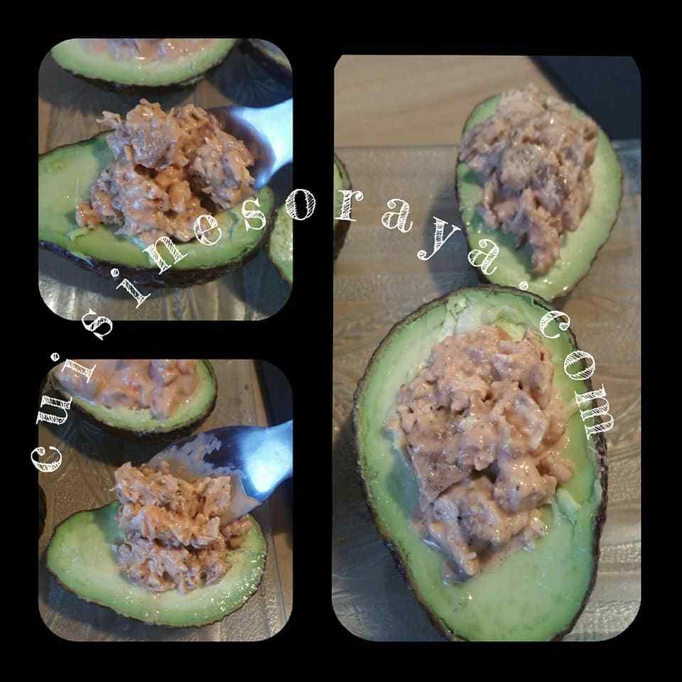 Avocat à l'escalope de poulet et avocat aux crevettes