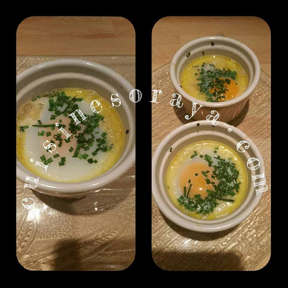 Oeufs-cocotte aux champignons ciboulette