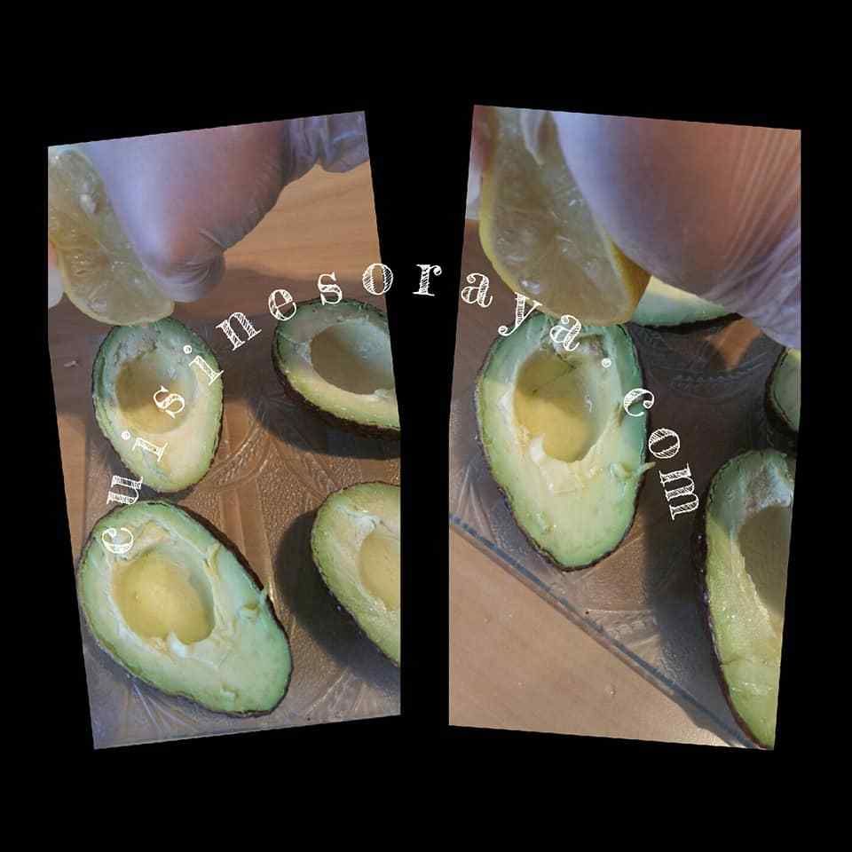 Avocat à l'escalope de poulet et avocat aux crevettes