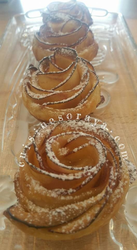 Roses feuilletées aux pommes