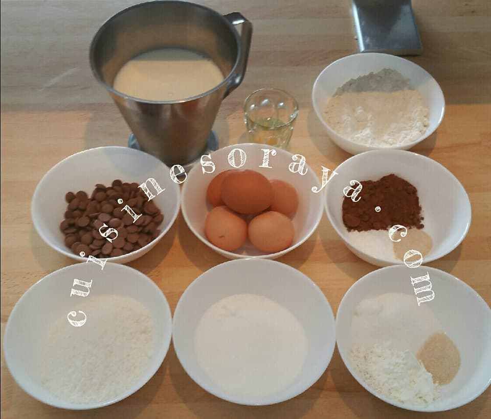 Gâteau choco, crème de lait et noix de coco
