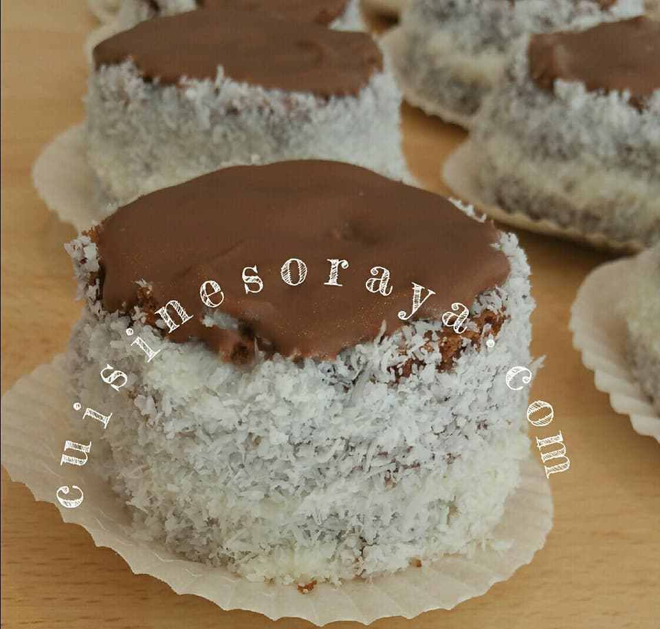 Gâteau choco, crème de lait et noix de coco