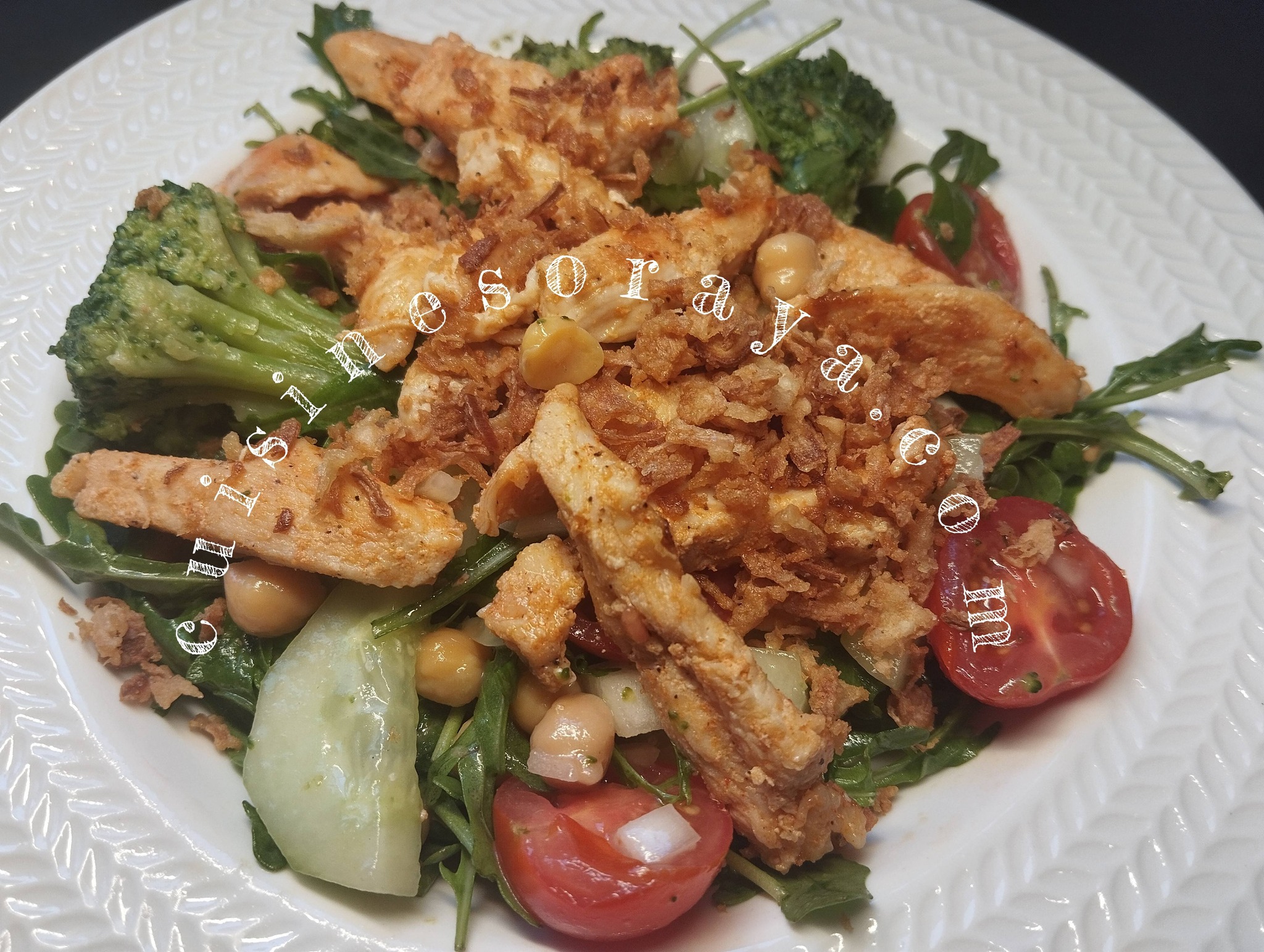 Ma salade préférée au poulet grillé