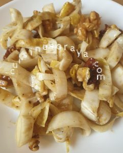 Salade d&rsquo;endives et noix