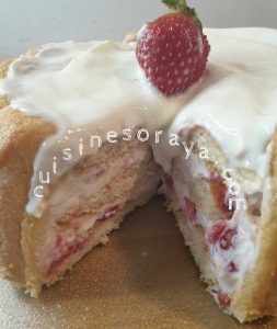 Charlotte aux fraises au fromage blanc (ou au skyr)