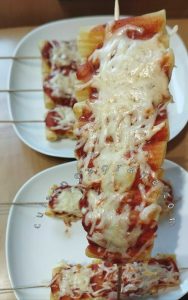 Brochettes de pâtes penne façon pizza