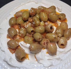 Olives marinées à l’orientale