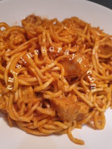 Nouilles poulet façon pâte à la tunisienne très rapide.