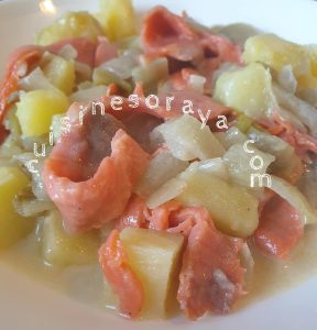 Endives au saumon fumé, pommes de terre et à la cancoillotte