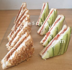 Club sandwich thon oignon crispy / Club sandwich saumon et concombre