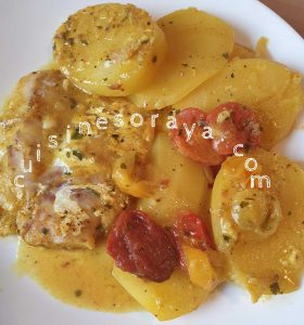 Tajine de poisson, pomme de terre, tomate à la chermoula